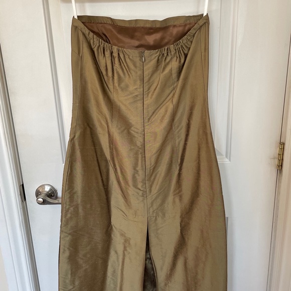 100% silk strapless dress - Picture 2 of 4